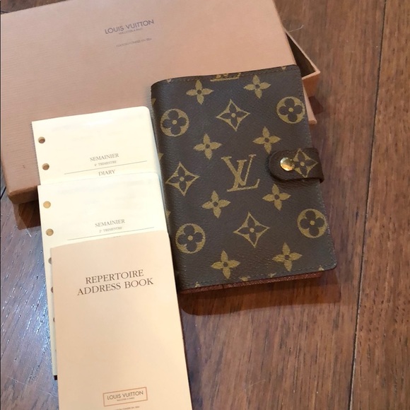 Louis Vuitton Accessories - AUTHENTIC LOUIS VUITTON AGENDA BOOK